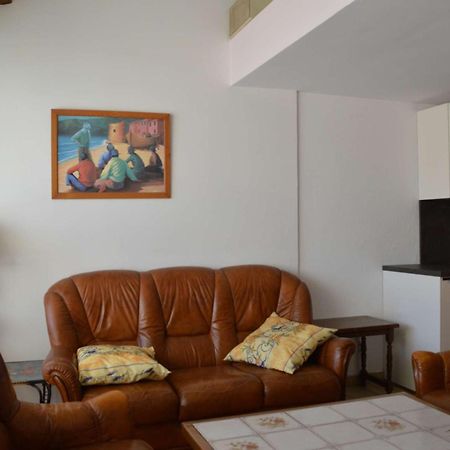 Maison 5 Pieces, 8 Couchages, Terrasse, Proche Plage Et Commerces - Saint Pierre La Mer - Fr-1-229D-240 Екстер'єр фото